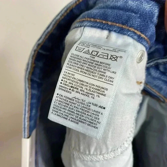 Old Navy Denim Skirt - Picture 3 of 4